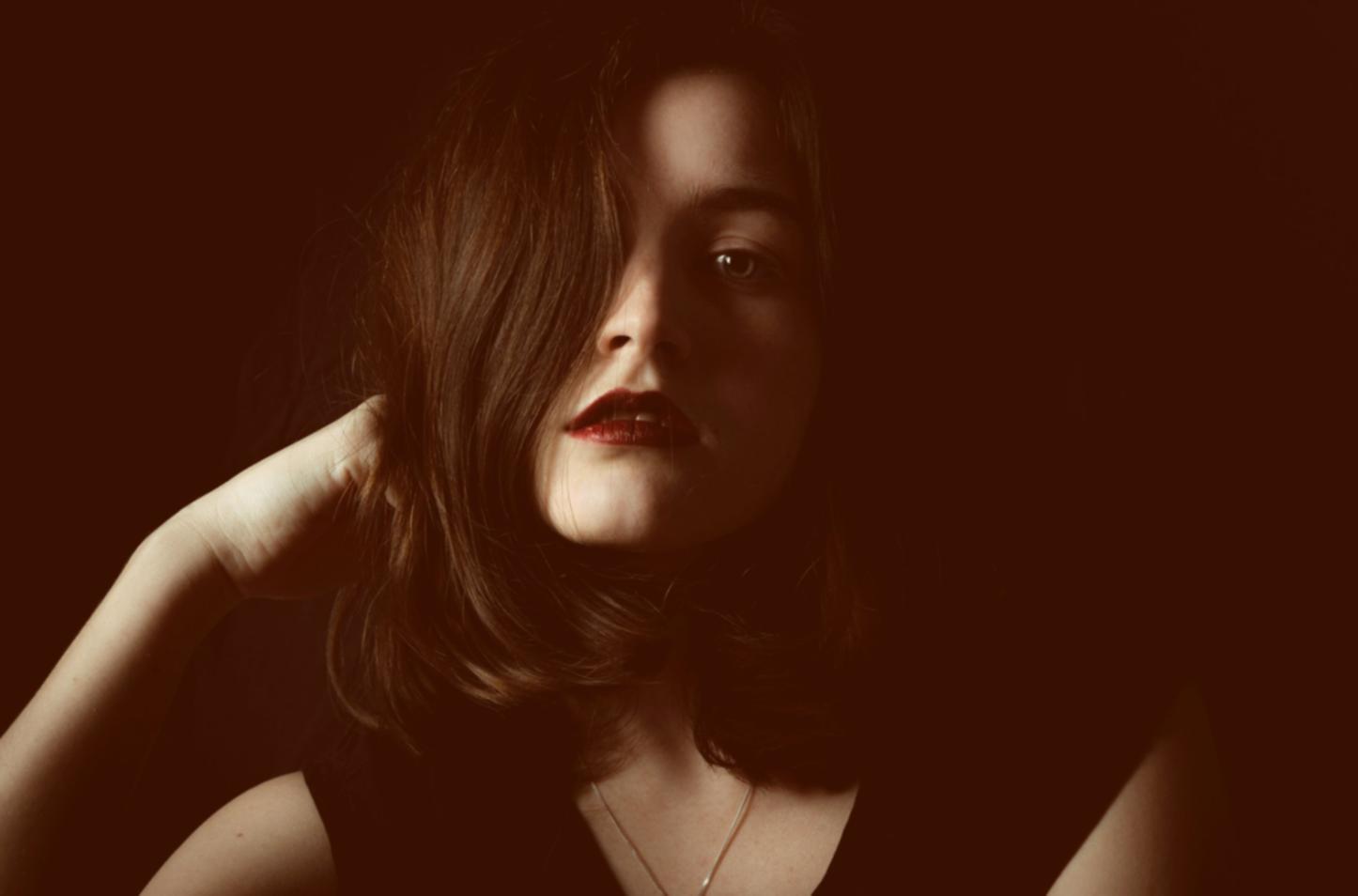 Nahaufnahme einer klassischen Maniküre-Behandlung